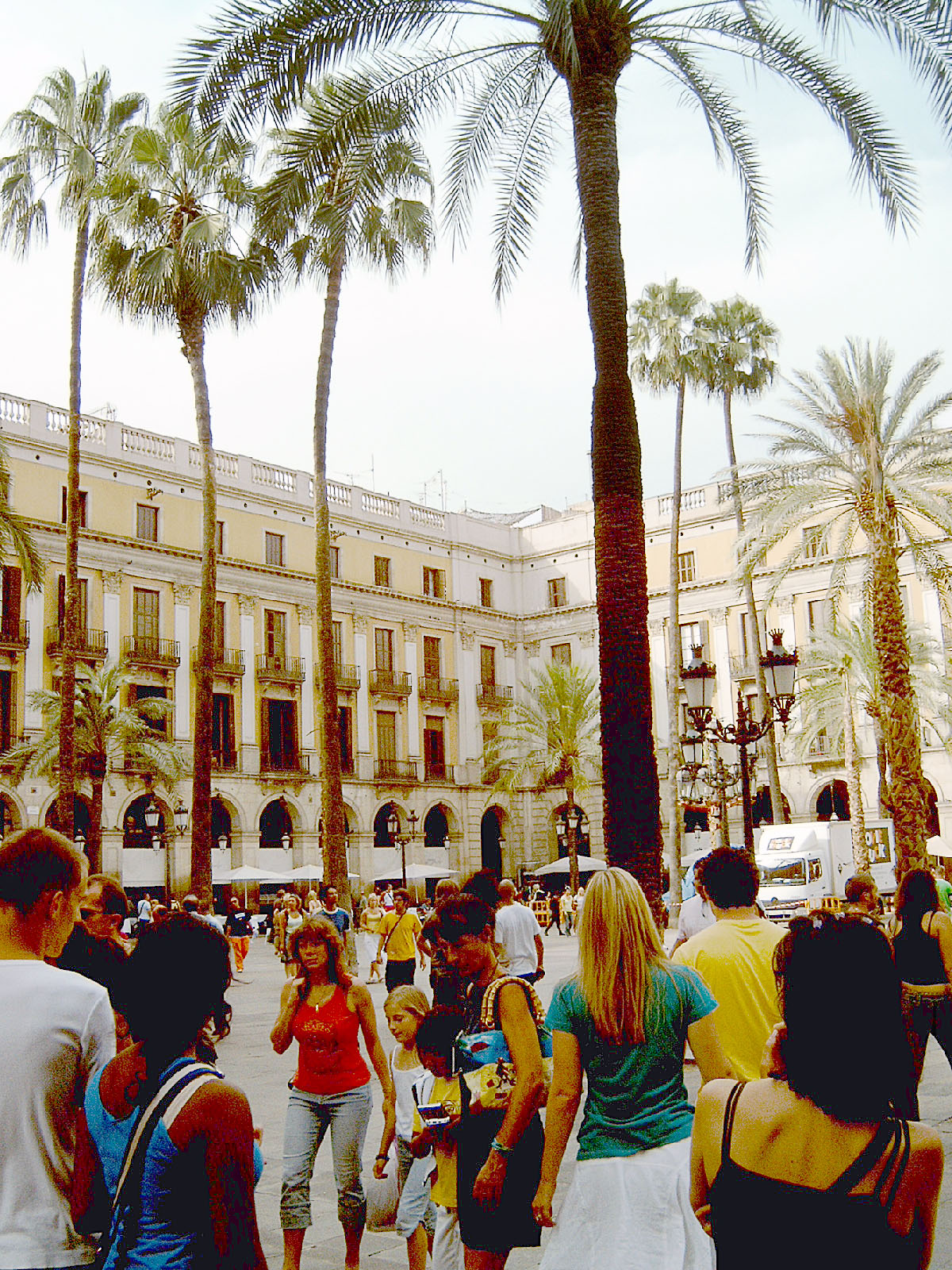 Plaza Real