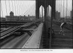 Richard Kalvar sur le pont de Brooklyn,New York,USA,1969